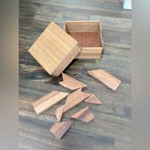 Gaya Games wood puzzle